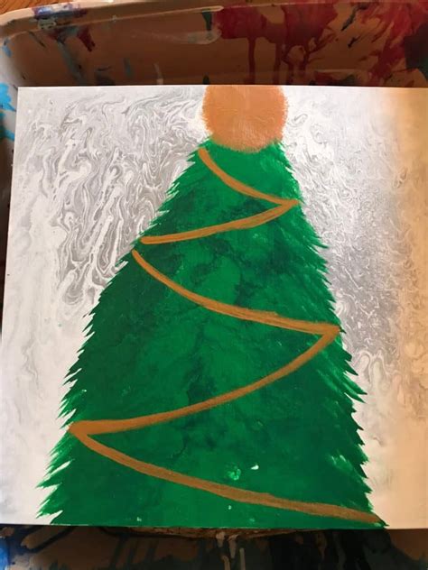 Creating a Christmas Tree | AcrylicPouring.com