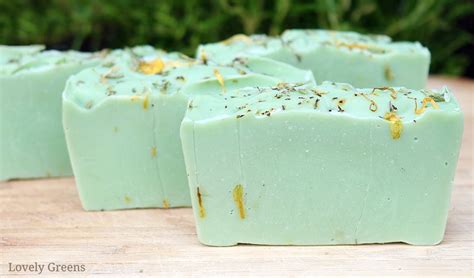 How to Make Herbal Soap with Rosemary and Peppermint