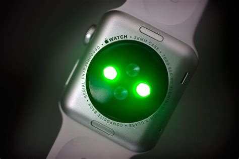 Former Apple Watch architect reveals heart-rate sensor design process ...