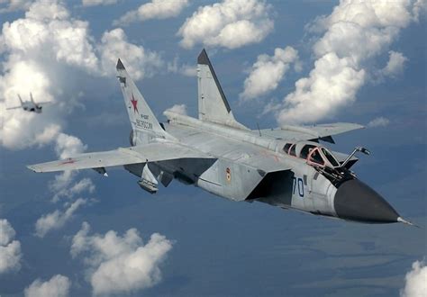 Russian MiG-31 Fighter Jet Intercepts US Aircraft over Pacific - Other Media news - Tasnim News ...