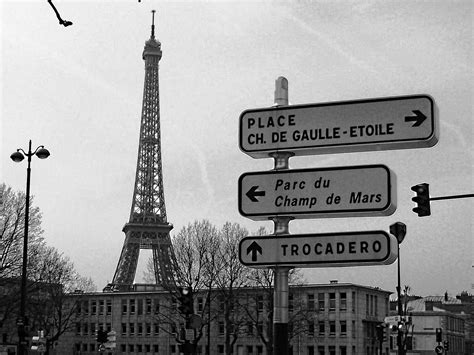 Paris Street Signs Free Stock Photo - Public Domain Pictures