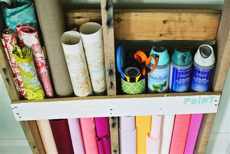 DIY Pallet Storage Shelving