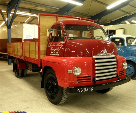 Classic Bedford Truck - a photo on Flickriver