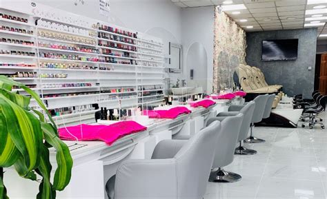 Harmony Nails and Beauty | Professional Luxury Nail Salon in Walton-on ...