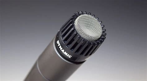 What Is A Dynamic Microphone - Apartment Recording