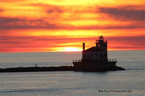 Pin by Maida's Floral Shop on Lighthouses | Lake ontario, Lighthouse ...