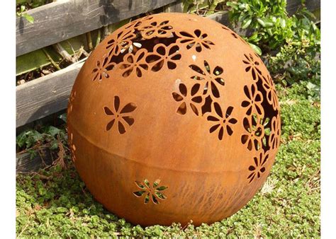 Metal Garden Landscape Corten Steel Ball Sculpture Outdoor Spheres Corrosion Stability