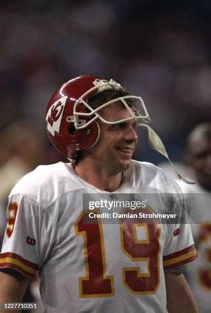 369 Joe Montana Chiefs Stock Photos, High-Res Pictures, and Images ...