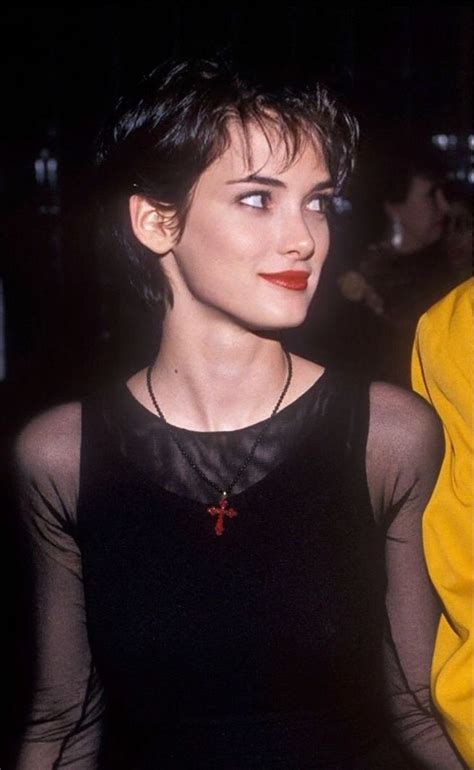winona ryder 90s 80s Winona Ryder 90s, Pretty People, Beautiful People, Hair Hair, New Hair ...
