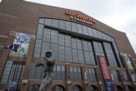 Indianapolis Downtown Guide: Best spots for Colts fans visiting Lucas ...