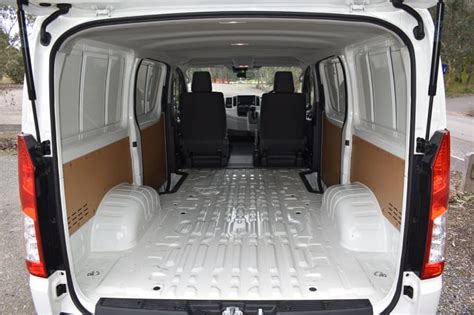 Toyota Hiace Van Interior | Brokeasshome.com