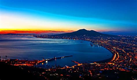 Vesuvio Wallpapers - Top Free Vesuvio Backgrounds - WallpaperAccess