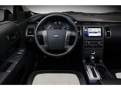 2014 Ford Flex: 52 Interior Photos | U.S. News