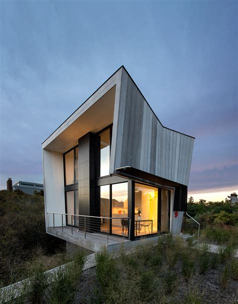 A Two-Story Beach House with a Small Footprint - Design Milk