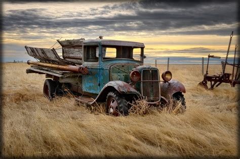 Old farm trucks found in the Badlands | Abandoned cars, Vintage trucks, Old trucks