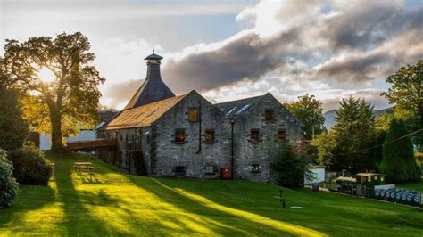 Aberfeldy Distillery :: Rare Whisky 101 Ltd