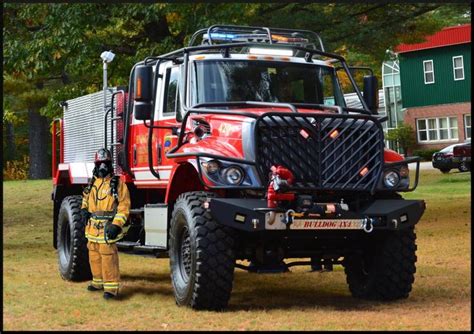 wildland fire truck bulldog extreme 4x4 | Fire trucks, Fire trucks for ...