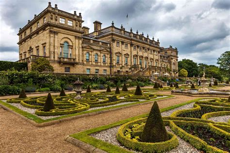 "Downton Abbey" Locations You Can Visit in Real Life