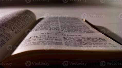 Song of Solomon 1373671 Stock Photo at Vecteezy