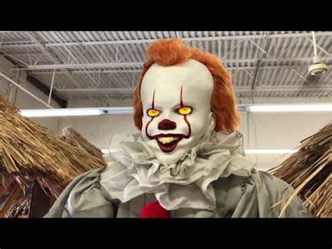 2020 Spirit Halloween Pennywise Animatronic - YouTube