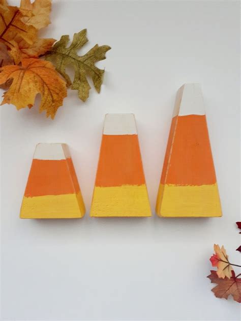 Rustic Candy Corn Decorations | Candy corn decorations, Candy corn, Decor