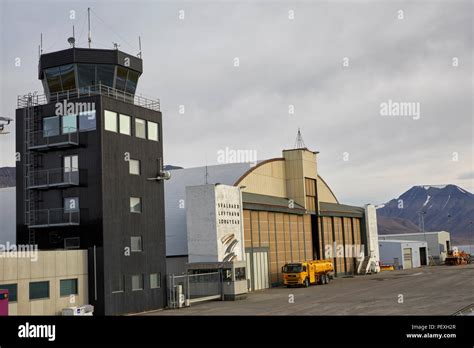 Svalbard Lufthavn Longyear Longyearbyen Airport Longyearbyen Lufthavn ...