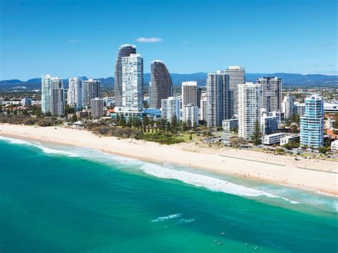 Beaches, Shopping, & Dining: Things to do in Broadbeach 2021 | Discover ...