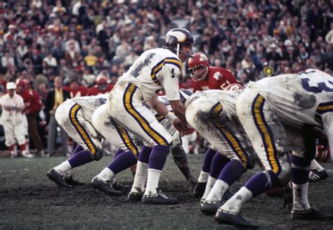 Former Vikings QB Joe Kapp Passes Away at Age 85