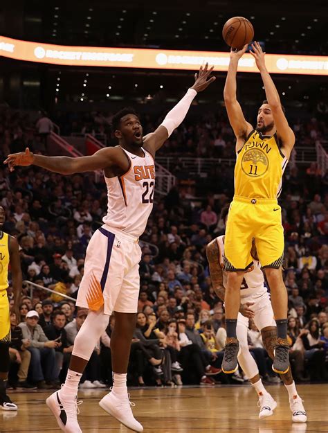 Warriors' end 2018 with double-digit win over Suns