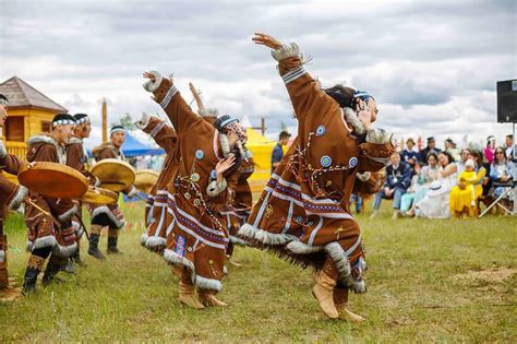 The Yakut celebrate their New Year by worshiping the summer sun (PHOTOS) - Russia Beyond