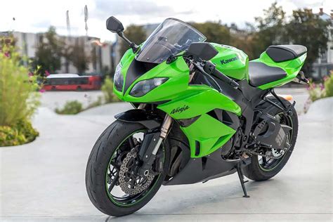 2014 Kawasaki Ninja 300 Specs and Review - Big Bike Reviews