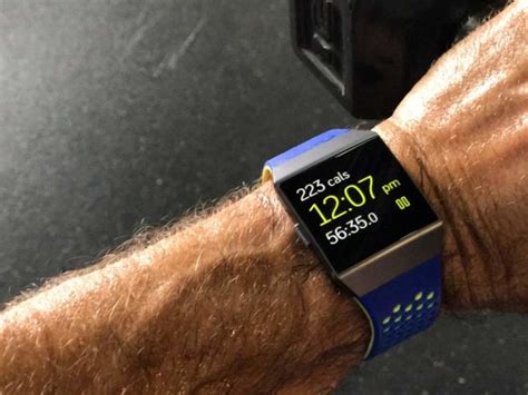 Fitbit Ionic debuts as the athlete's smartwatch, runs hard with killer ...