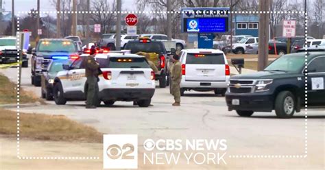 Six shot at Iowa high school - CBS New York