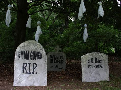 Funny Graveyard: Downloadable Halloween Tombstone Epitaphs | Entertaining - DIY Party Ideas ...