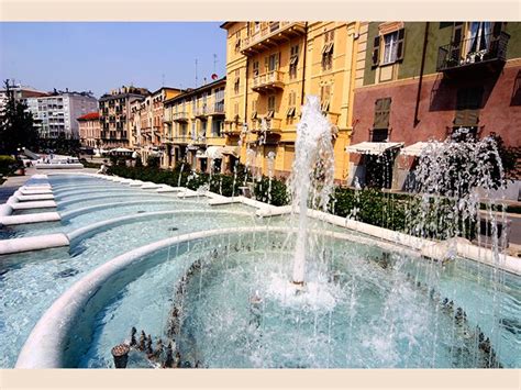 A stroll through Acqui Terme, a spa town rich in wine, food and literary prizes | Viaggi, Luoghi ...