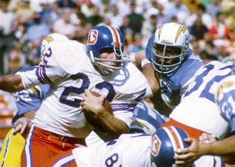 Denver Broncos: Looking back at the team’s uniform history since 1960