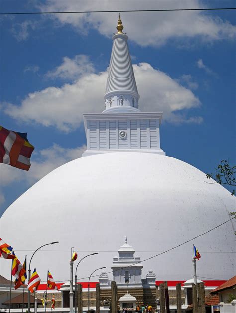 Anuradhapura | Sri Lanka’s Ancient City | AQUA-FIRMA Travel Guides