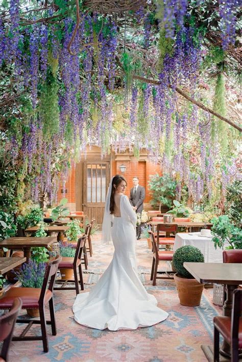 58 Romantic Wisteria Wedding Ideas - Weddingomania