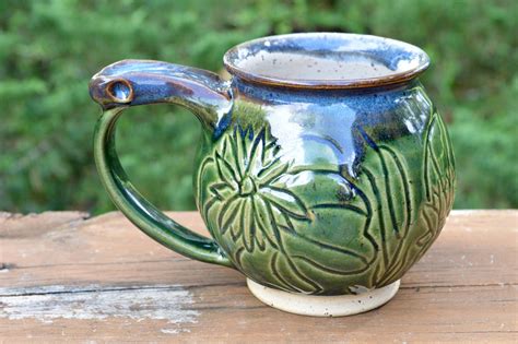 Green Lily Pad Handmade Pottery Mug with Thumb Rest 14oz | Etsy | Lily pads, Handmade pottery ...