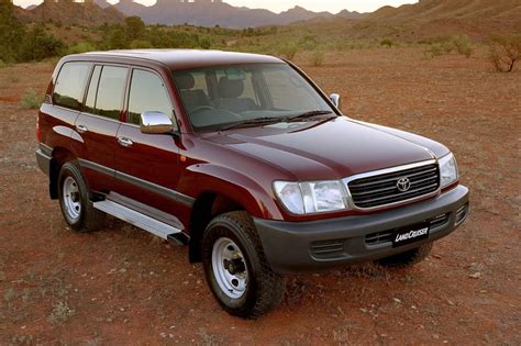 Toyota Land Cruiser 100 Series: Used review (1998-2002) | CarsGuide