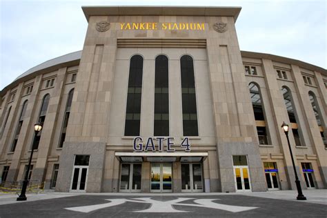 Yankee Stadium Tours: New York City Tour Company, South Bronx