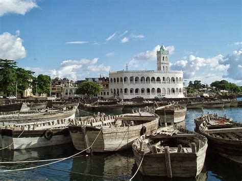 Moroni, Comoros - Travel Guide - Exotic Travel Destination