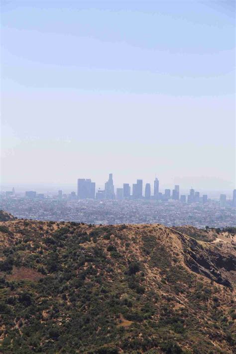 Hollywood Hike - Traveling Chic