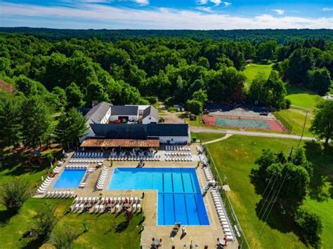 Swim Club - Berkshire Hills Golf Course