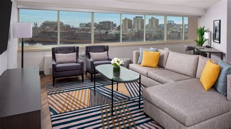 Boston Hotels with Balcony Views | Hyatt Regency Boston/Cambridge