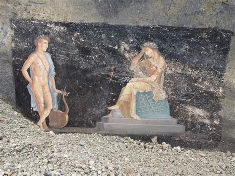 Unlocking the Past of Pompeii : Frescoes of the Trojan War Discovered ...