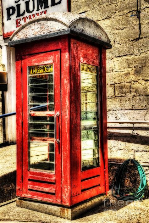 Old Red Phone Booth Photograph by Kaye Menner - Pixels