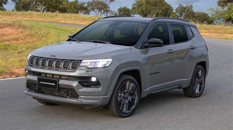 Jeep Compass 2023 tem aumento de preços e fica até R$ 2.400 mais caro