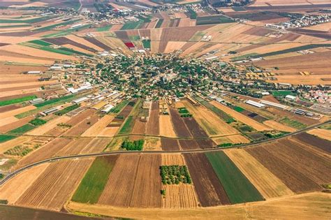 Moshav Villages of Israel | Amusing Planet