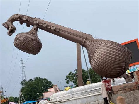 Chowk named after Lata Mangeshkar to be inaugurated in Ayodhya on her ...